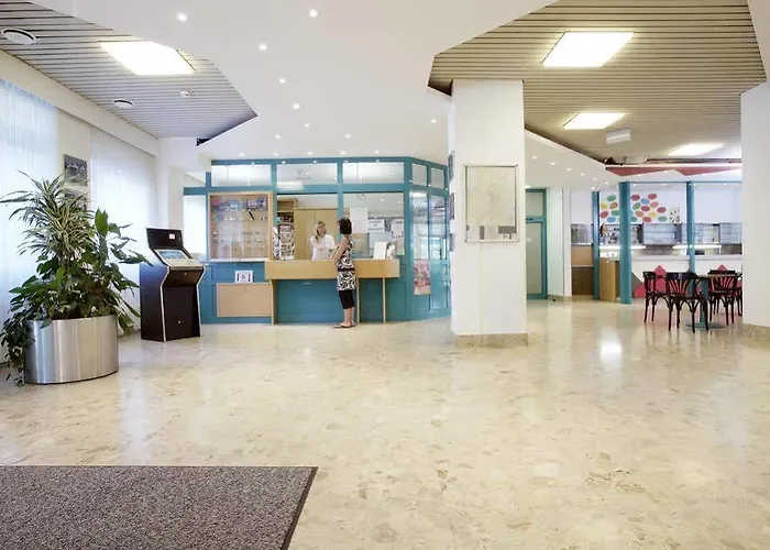 Jugendgastehaus * Λιντς