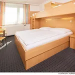 Hostel Jugendgaestehaus Linz
